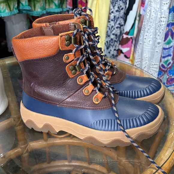 Sperry Women's Blue and Brown Lace Up Boots - Picture 2 of 3
